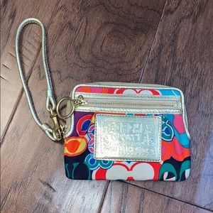 Coach wristlet - Poppy Collection